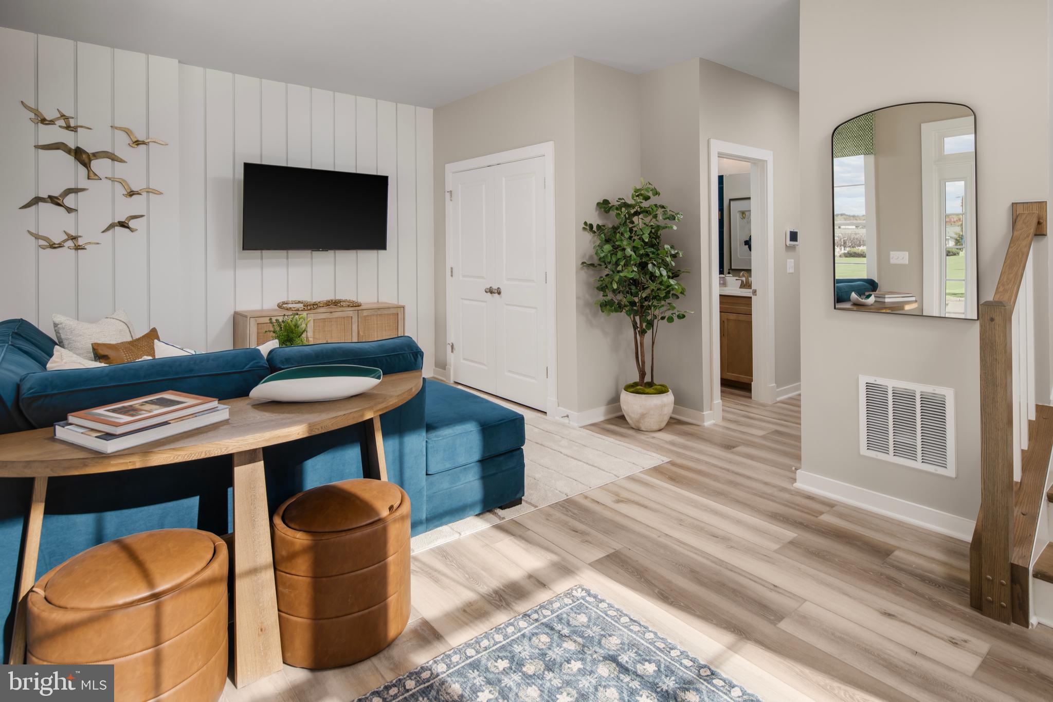 MARY'S LANDING - Residential