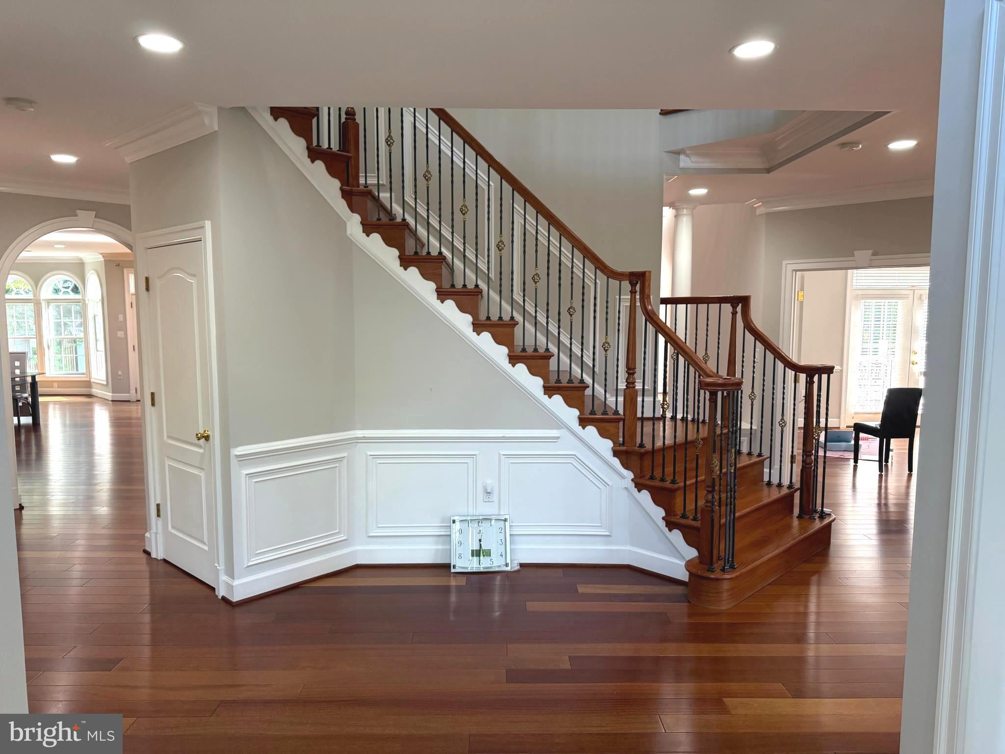 6529 FAIRLAWN DRIVE