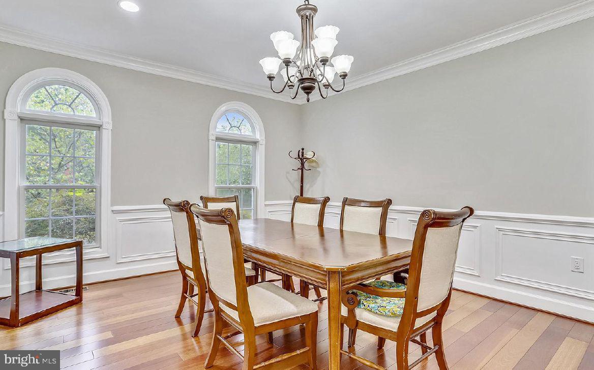 6529 FAIRLAWN DRIVE