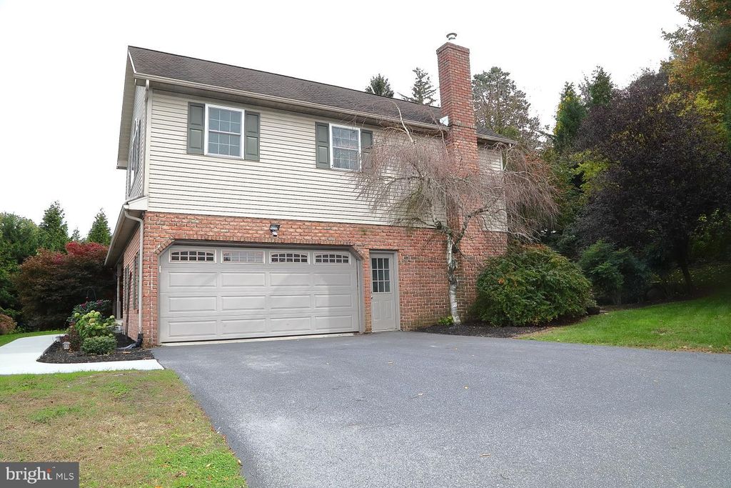 Photo of 1328 Edgewood Drive, East Earl, PA 17519 (MLS # PALA2042380)