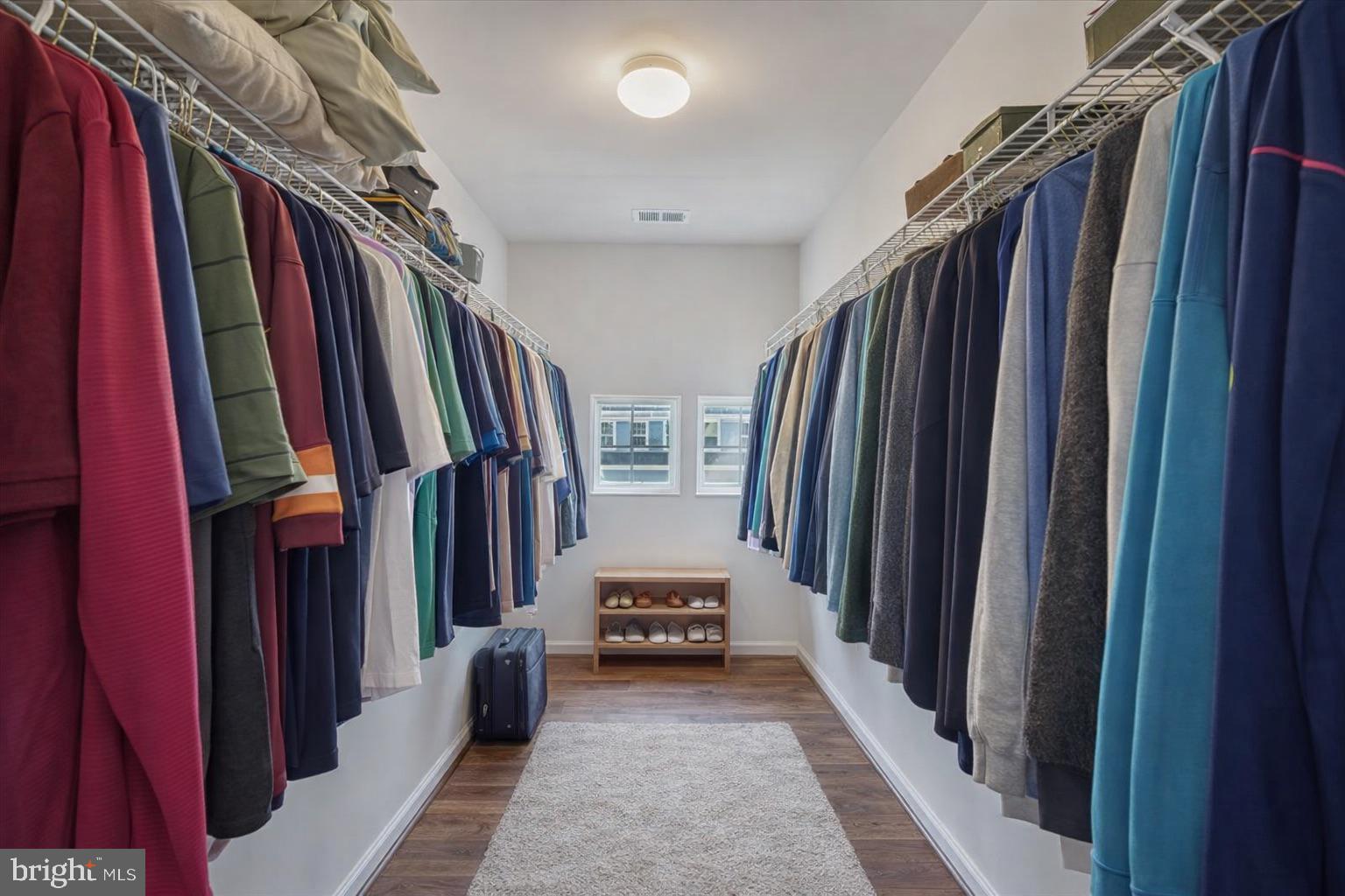 LOVETTSVILLE GLEN - Residential