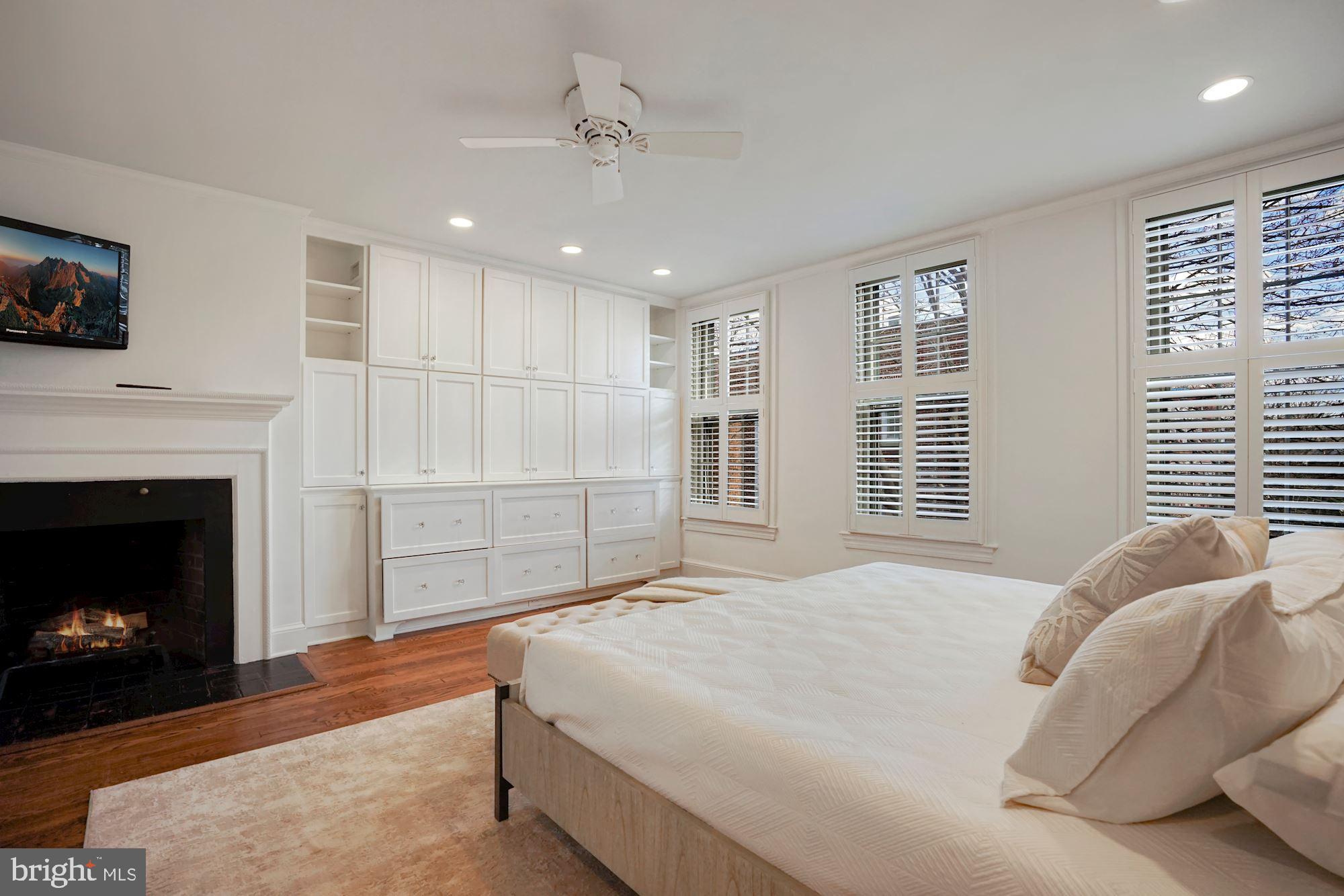 GEORGETOWN - Residential