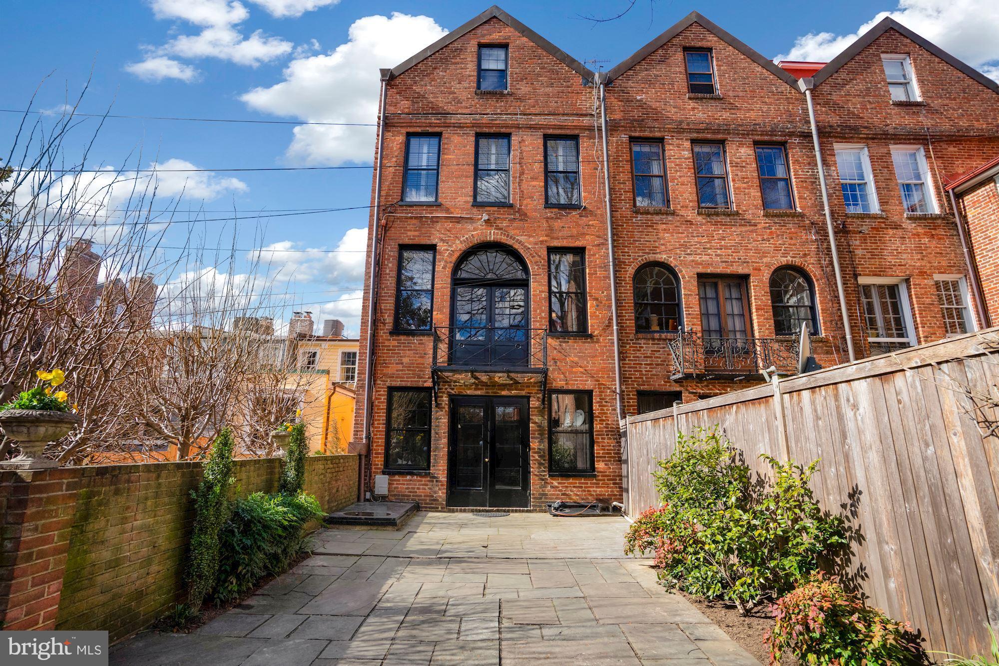 GEORGETOWN - Residential