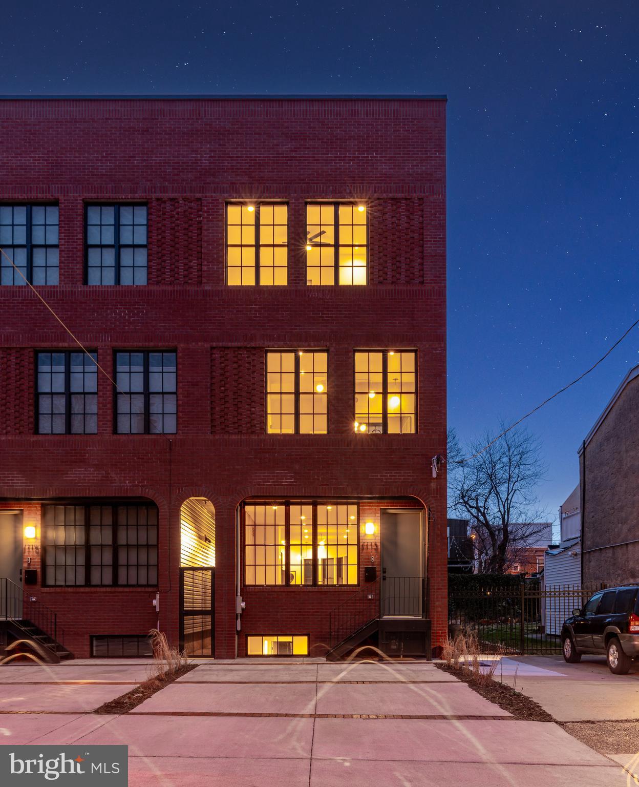 ***Open House on Sunday, June 2!!! ***
Welcome to the last remaining custom gem from "The Pair on Palmer", a brand new home on the riverside in booming Fishtown. Enjoy 2-car private parking, a thoughtfully engineered interior floorplan with over 3,500 square feet of living space and four oversized bedrooms. Take note of the custom crafted curvature design spanning the entire rear of the home - construction quality will speak for itself! With a remarkable second floor primary suite, three private outdoor spaces including an unobstructed city rooftop view, and every amenity at your fingertips, this is luxury city living at its finest. Schedule your showing today!