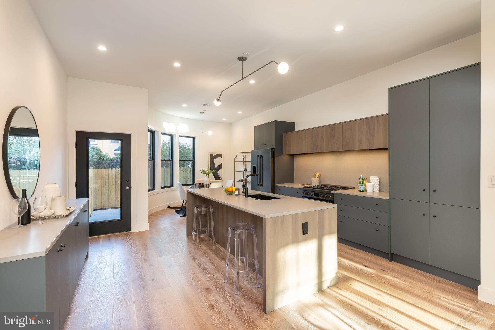 FISHTOWN - Residential