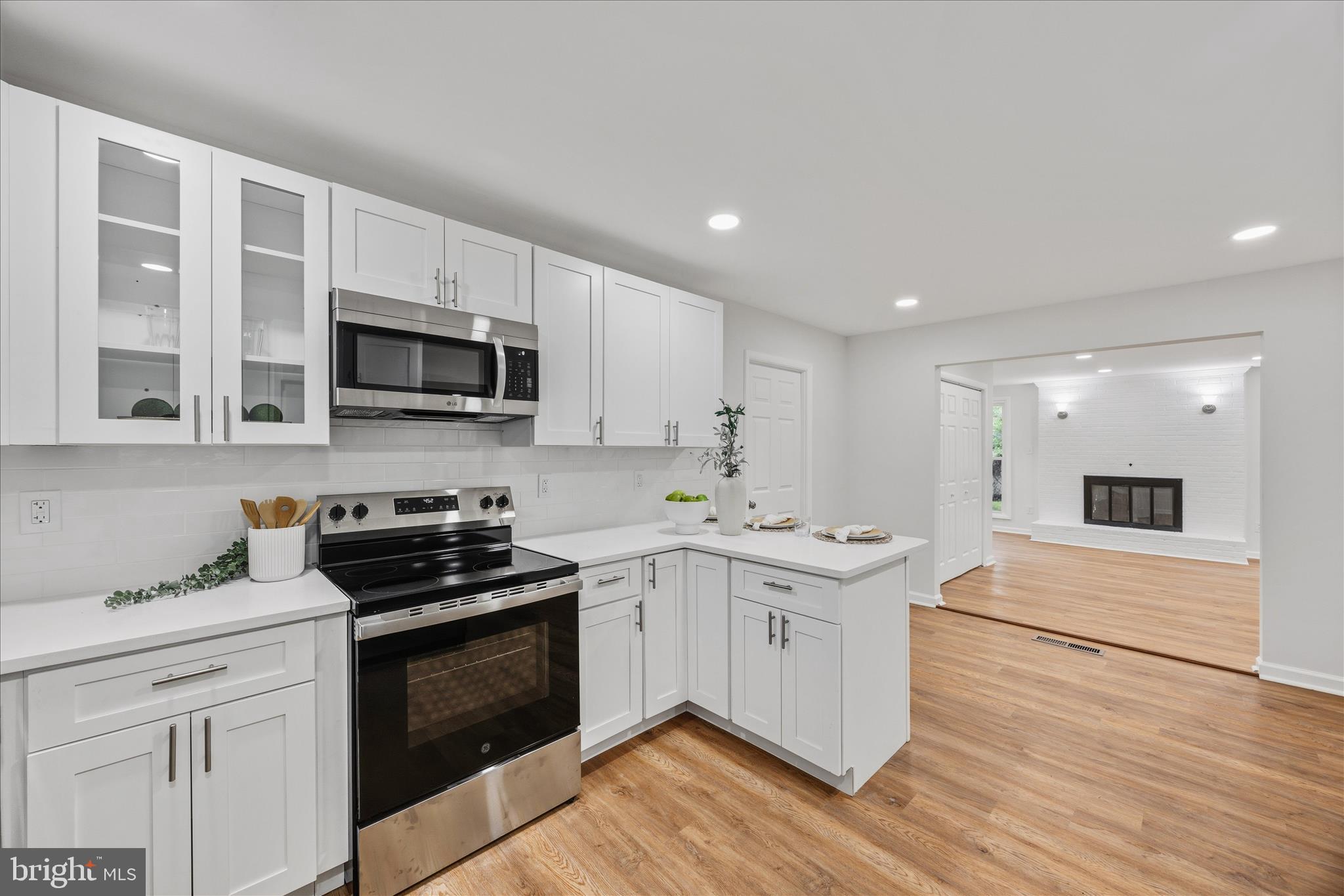 4001 YARMOUTH LANE