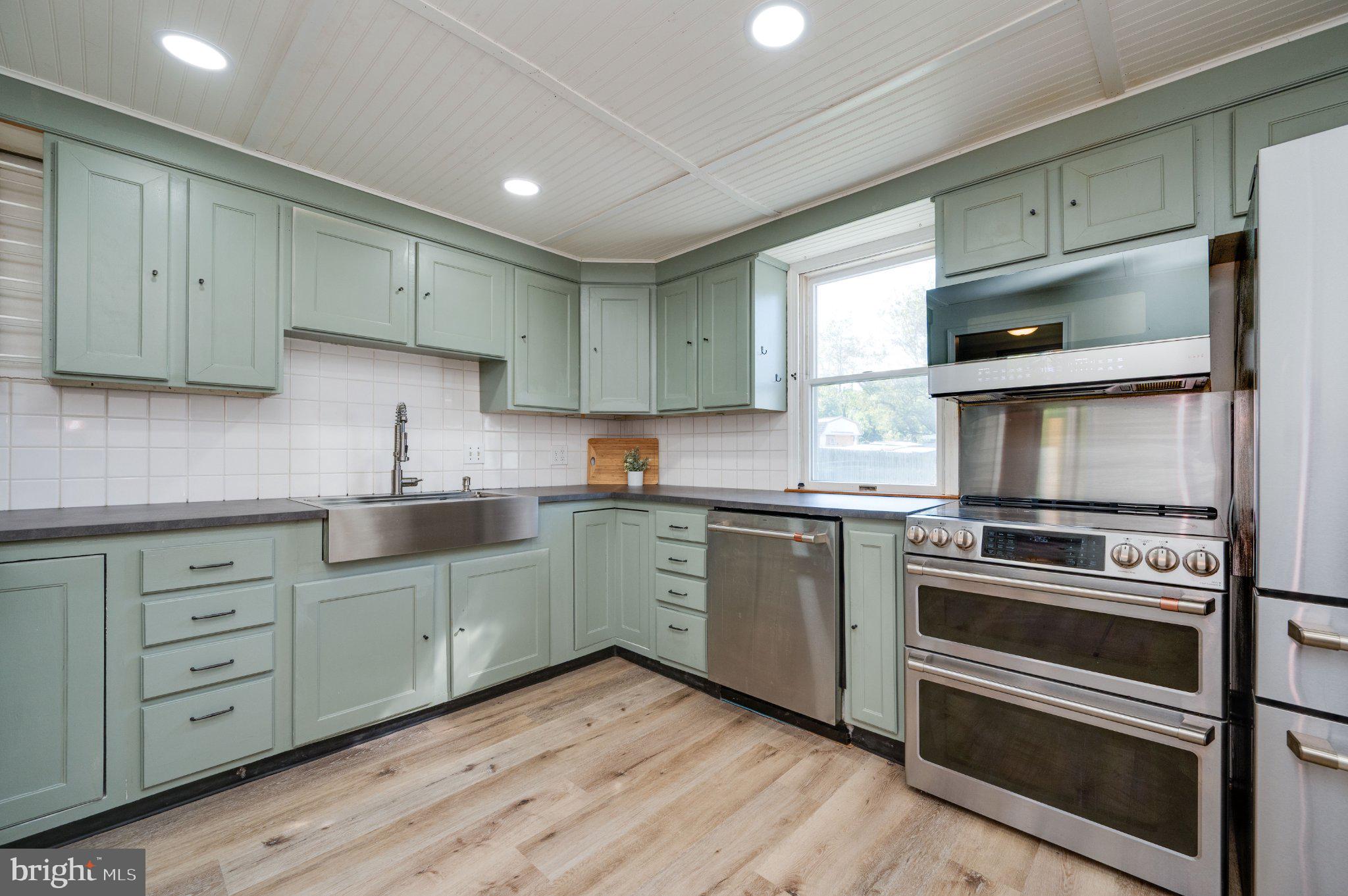 316 RIVER ROAD