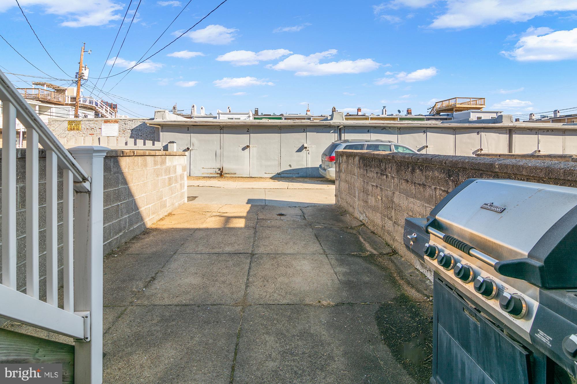 BREWERS HILL - Residential