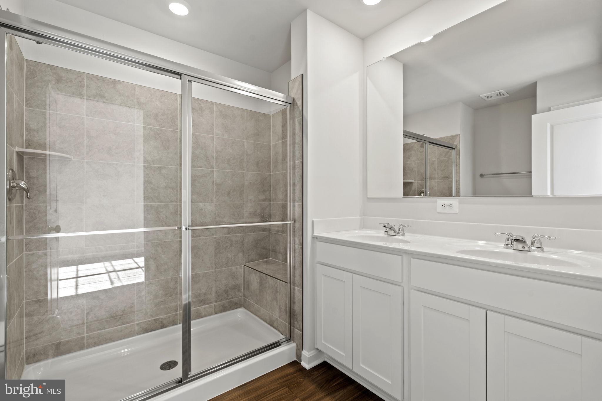 NORBORNE GLEBE - Residential Lease