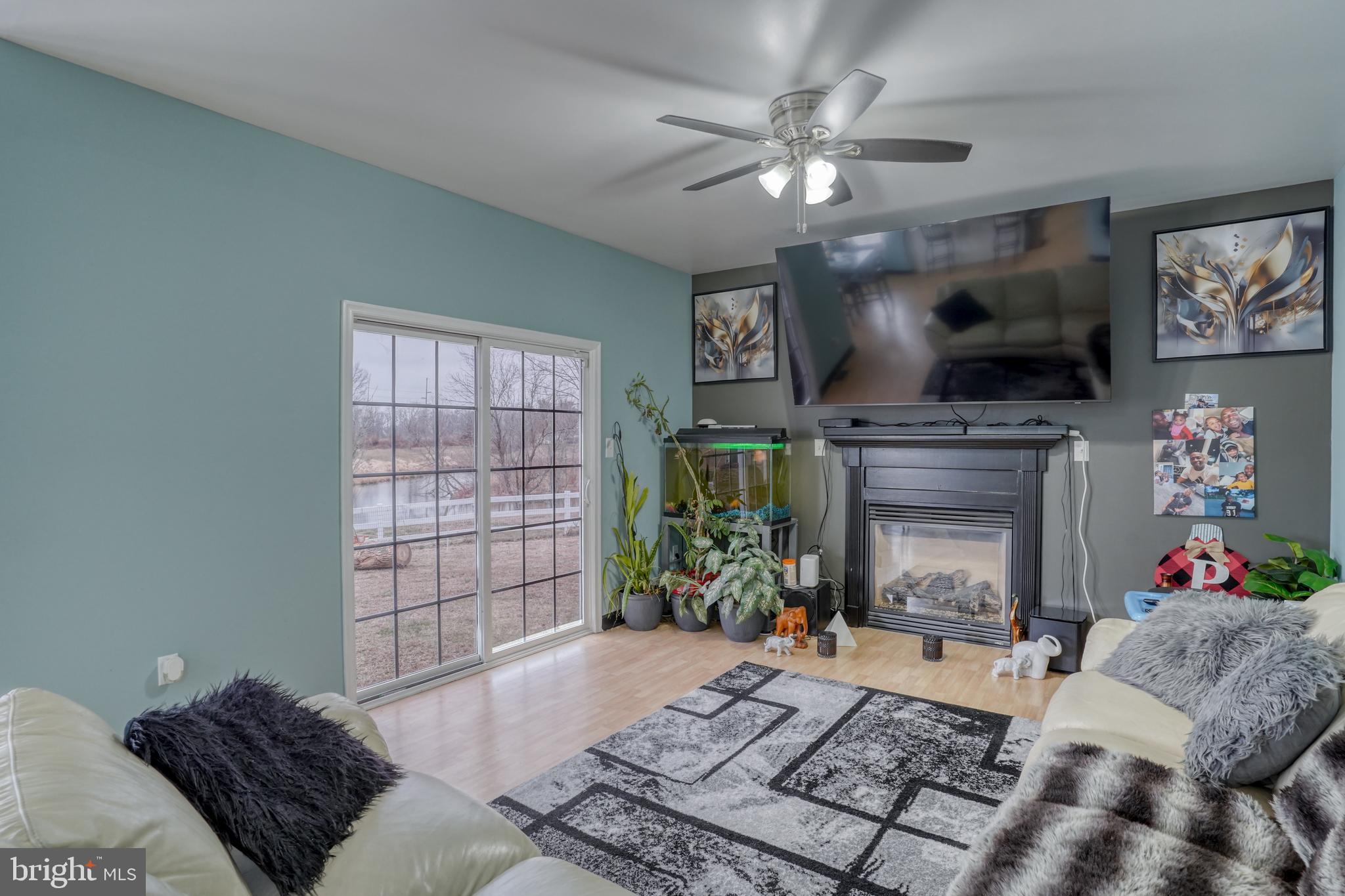 GARRISON LAKE GREE - Residential