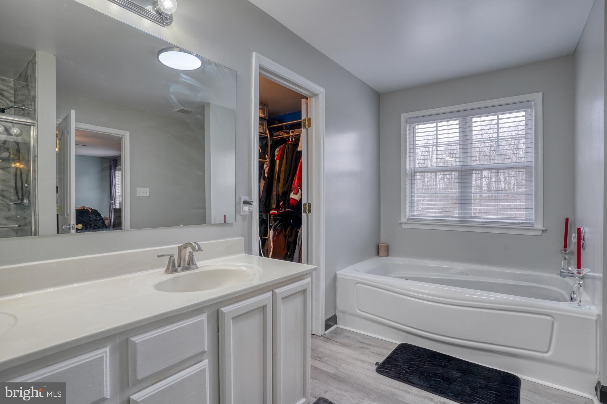 GARRISON LAKE GREE - Residential