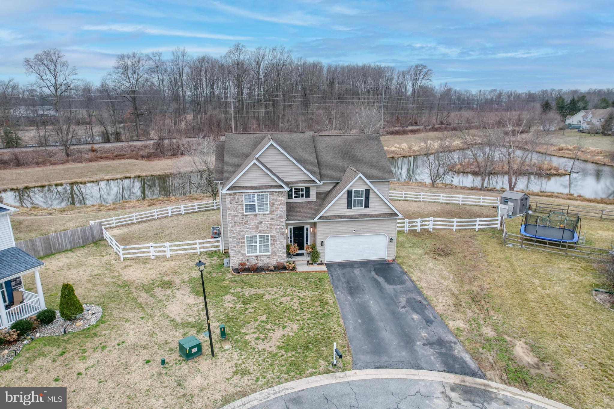 GARRISON LAKE GREE - Residential