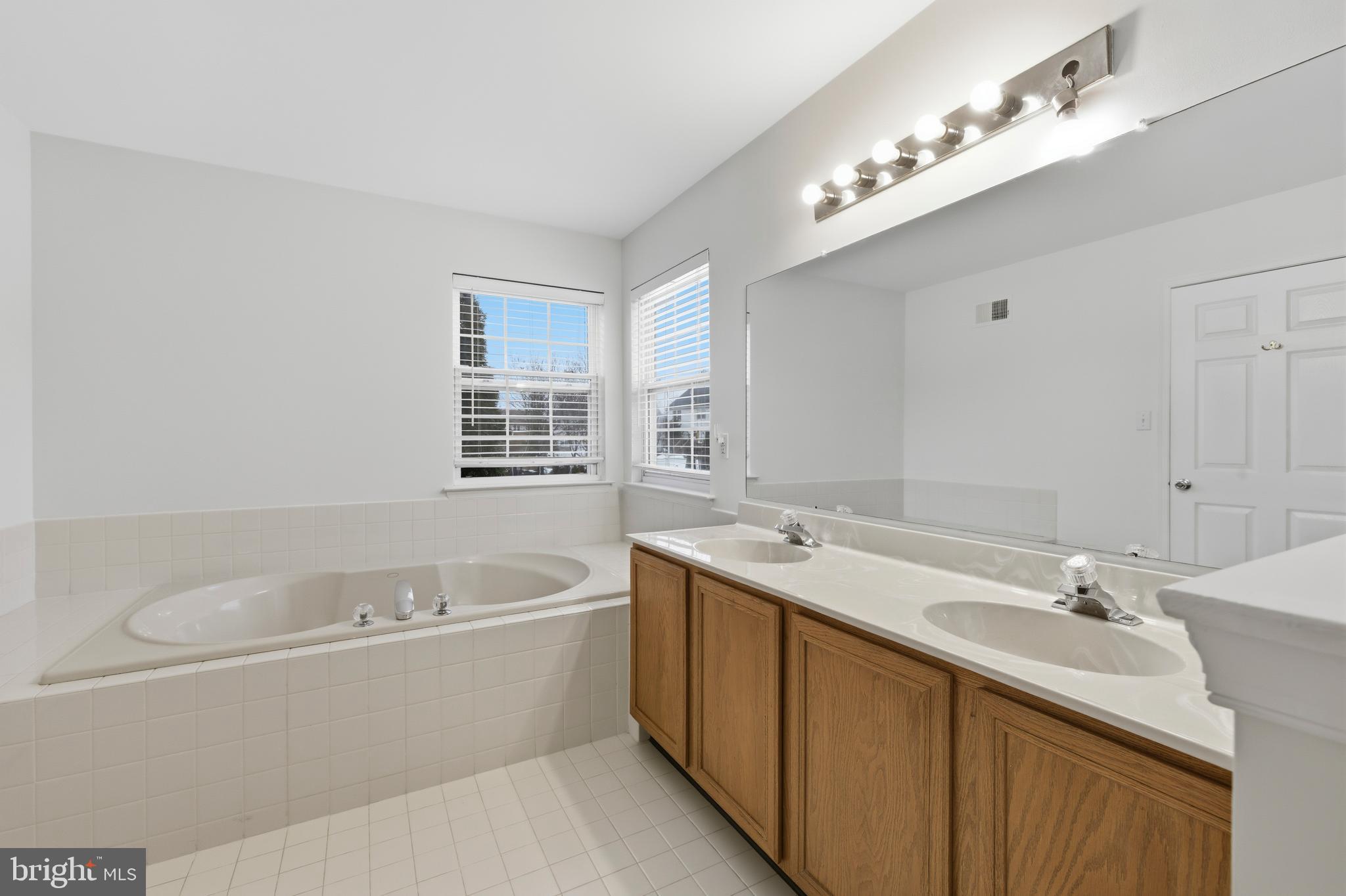 LONG LEAF - Residential