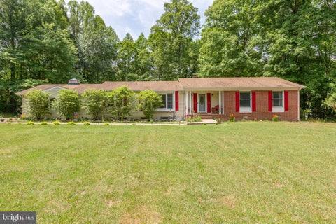 Homes For Sale - 10910 Kirtley Lane<br/> SPOTSYLVANIA, VA 22553