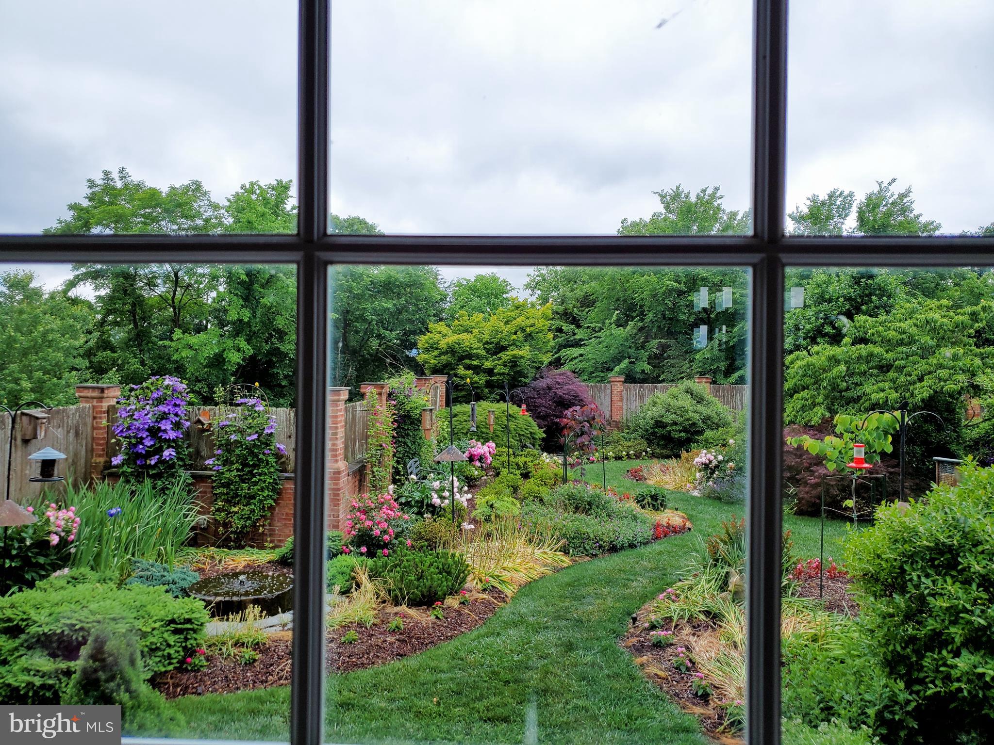 FOX HILL FARMS - Residential