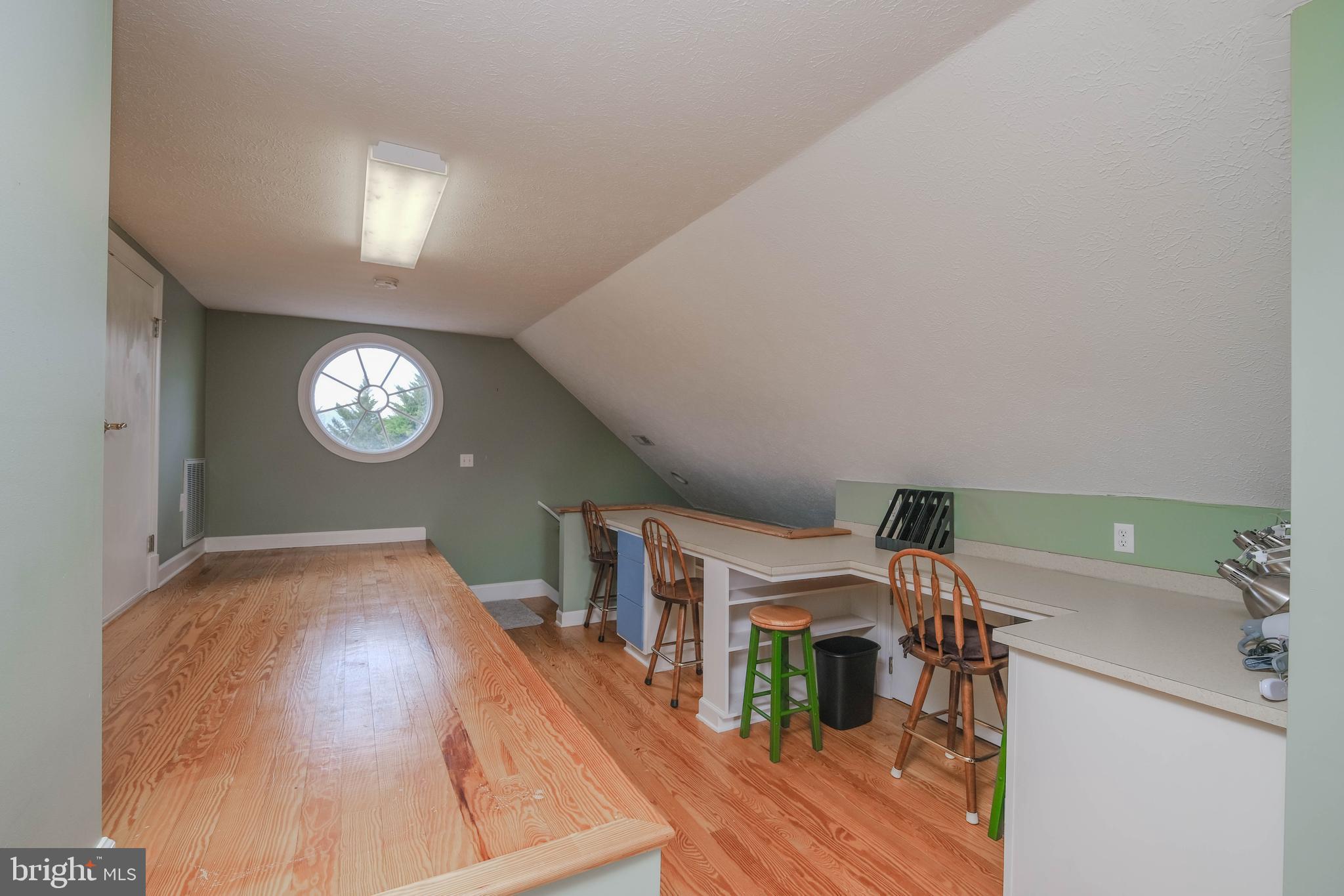 FOX HILL FARMS - Residential