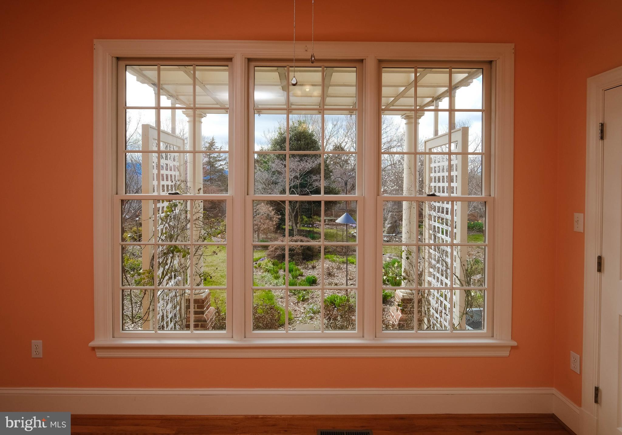 FOX HILL FARMS - Residential