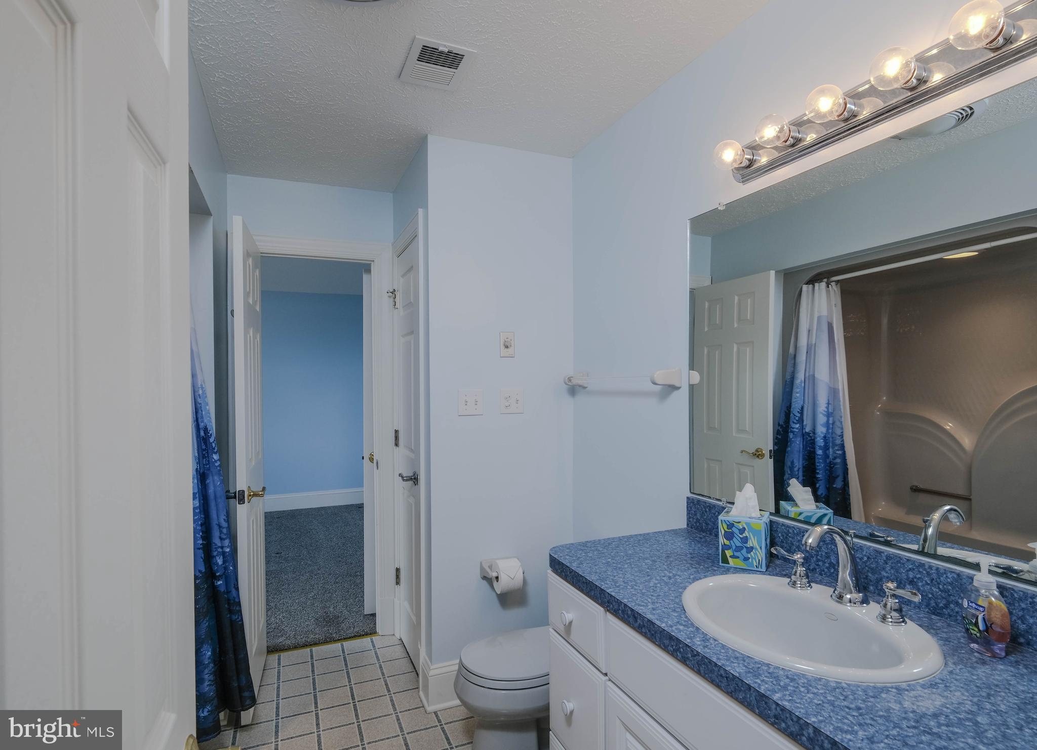 FOX HILL FARMS - Residential