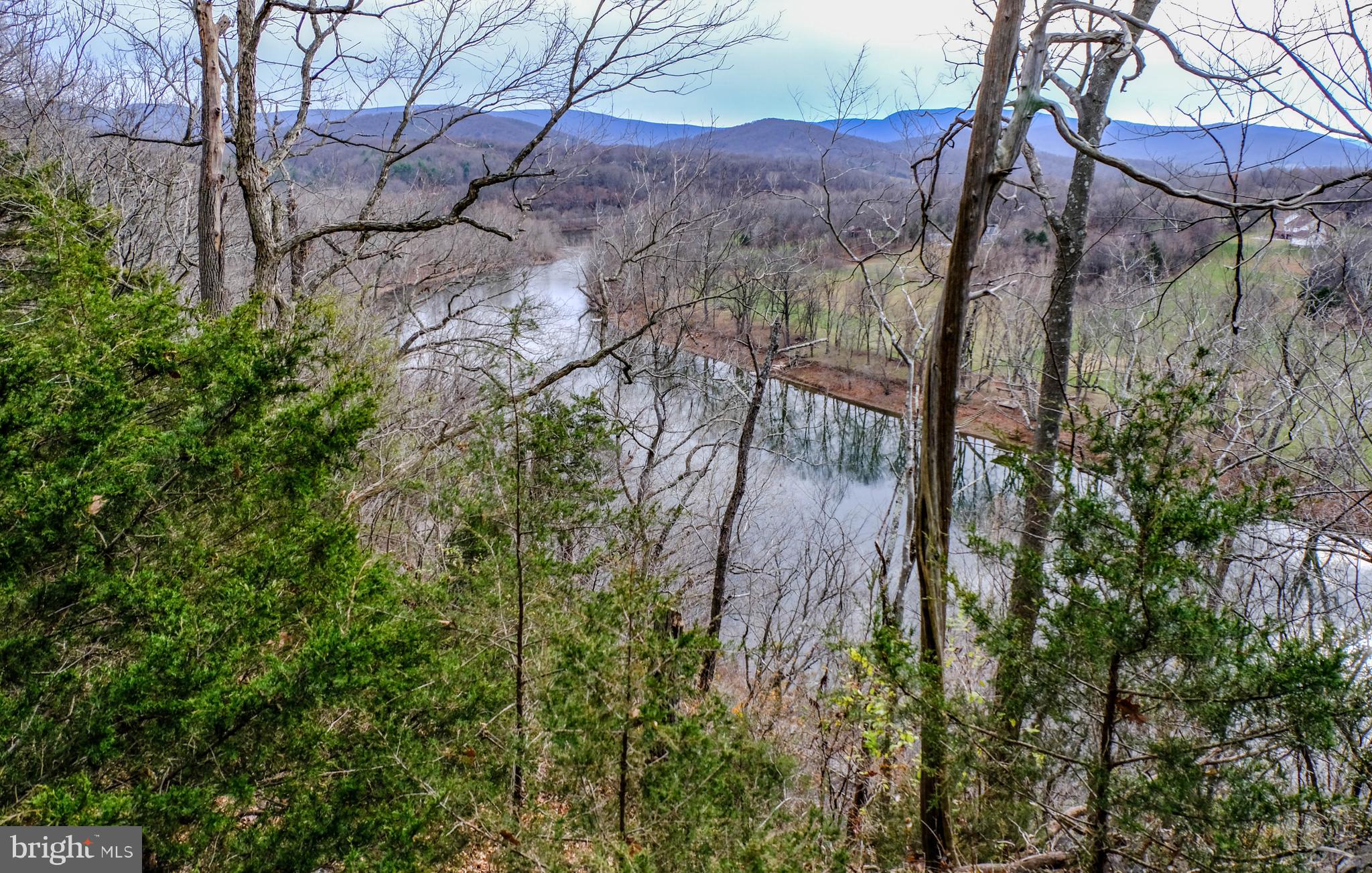 FOX HILL FARMS - Residential