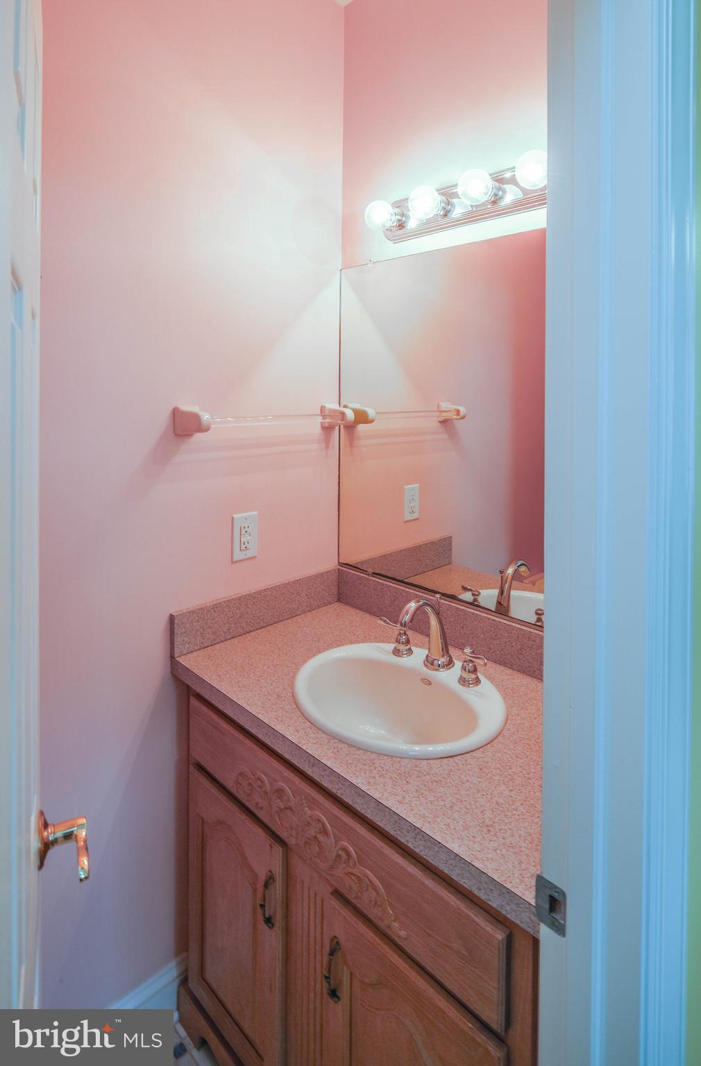 FOX HILL FARMS - Residential