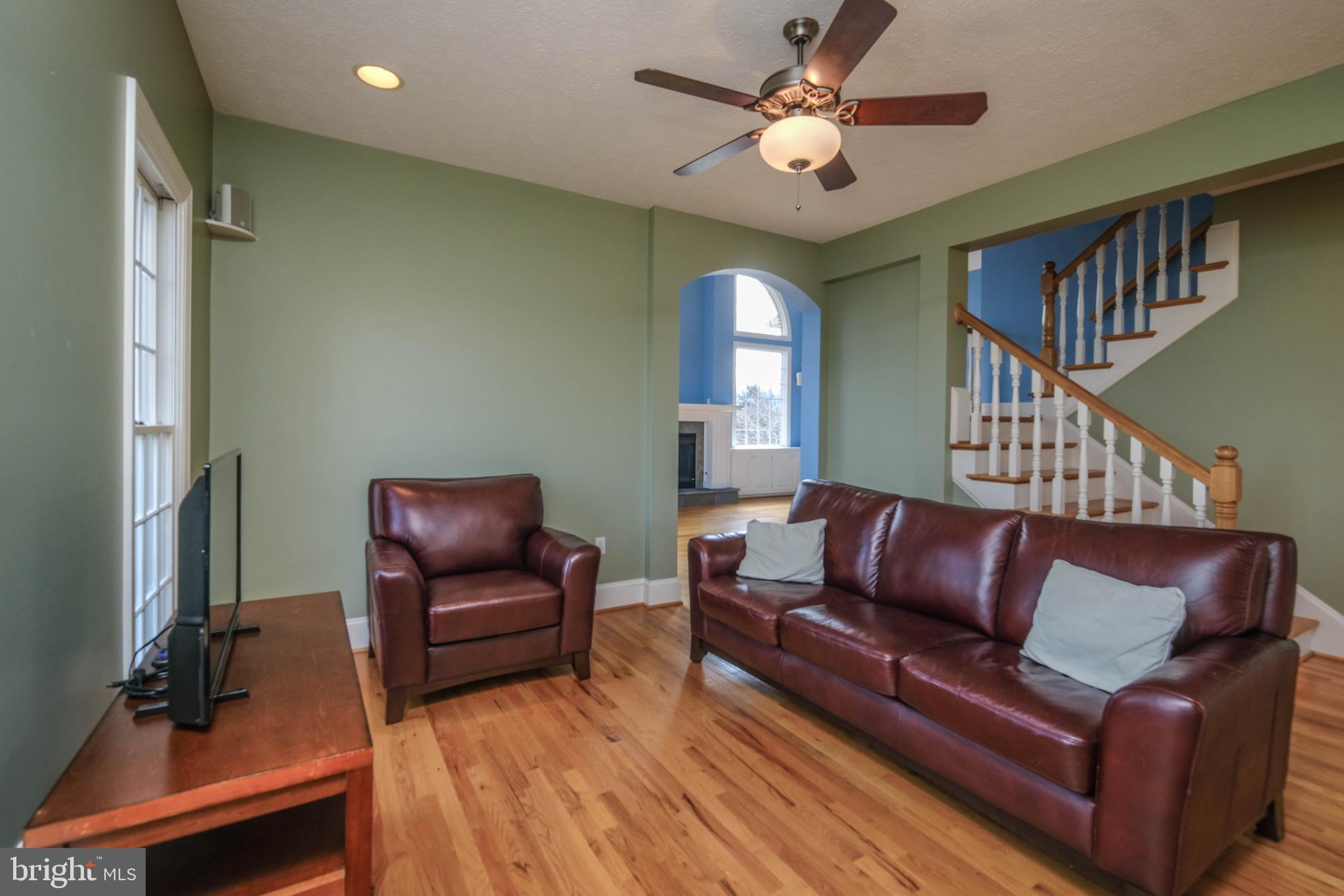 FOX HILL FARMS - Residential