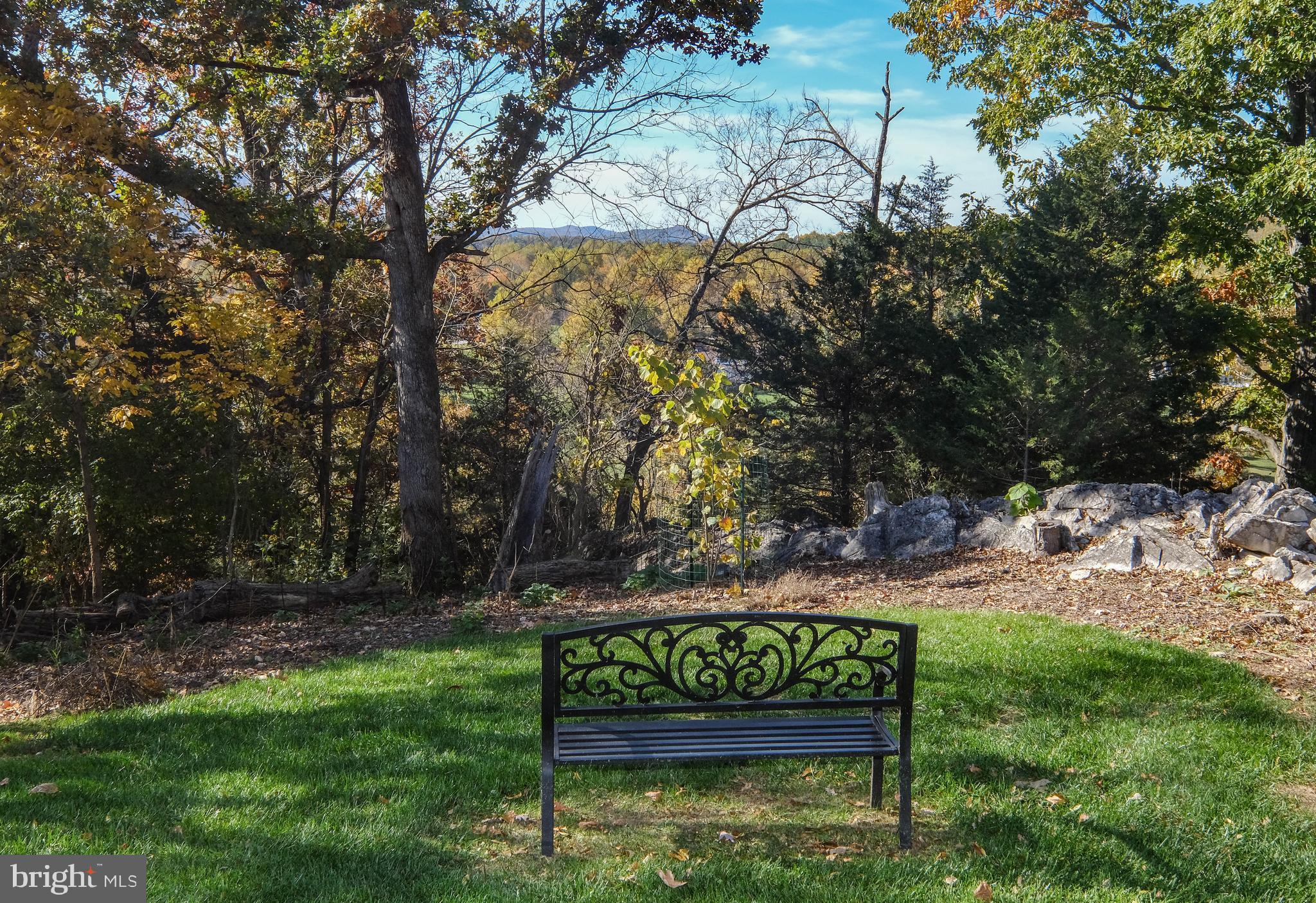 FOX HILL FARMS - Residential