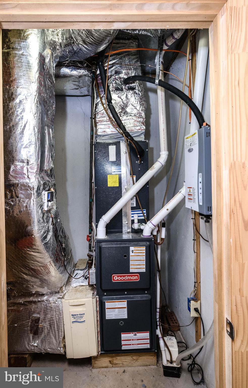 FOX HILL FARMS - Residential