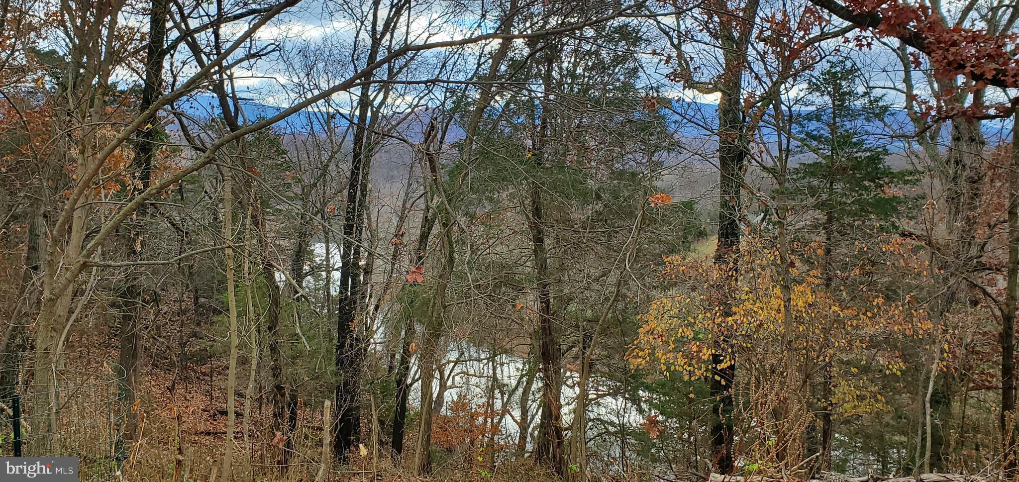 FOX HILL FARMS - Residential