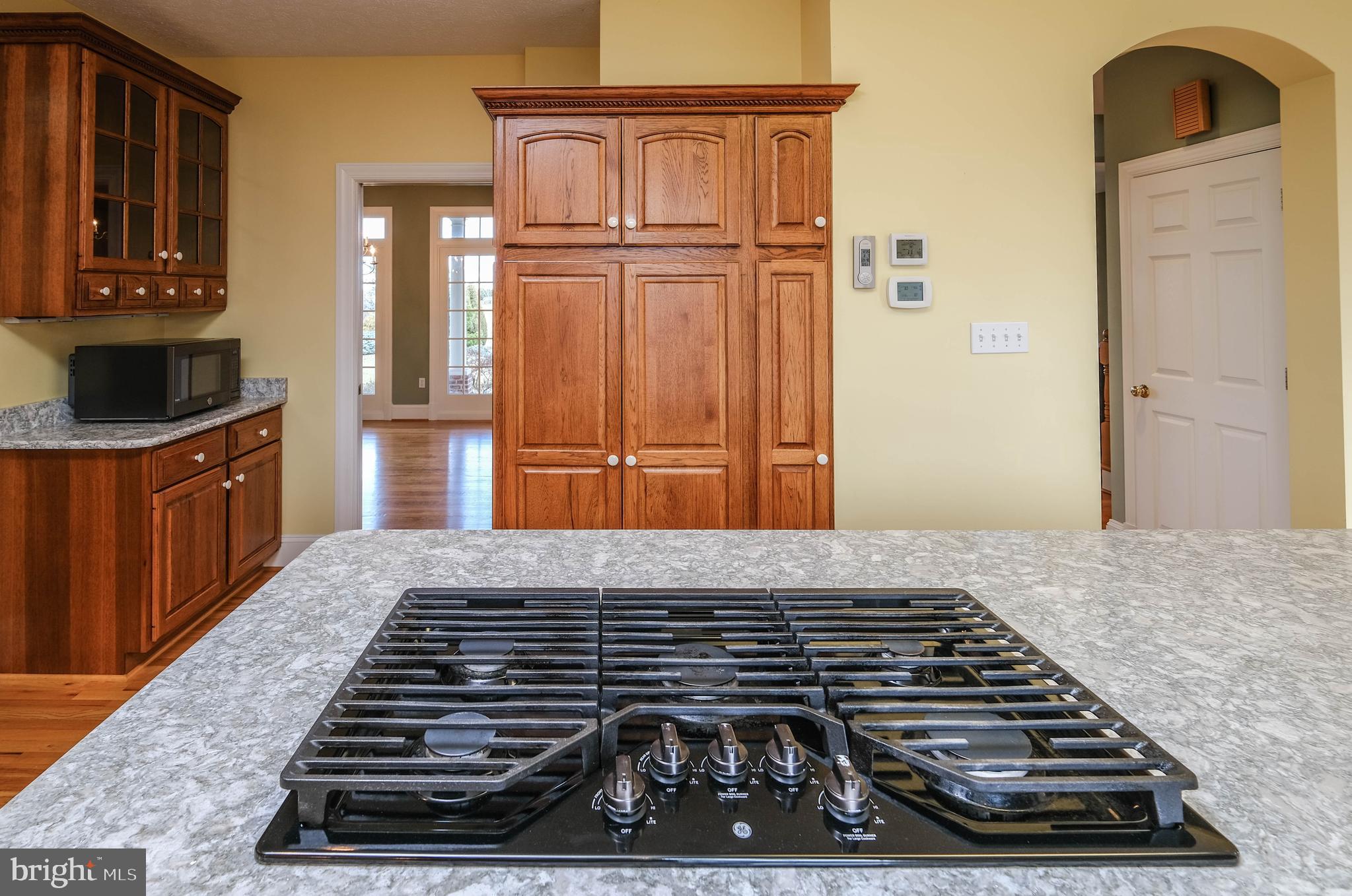 FOX HILL FARMS - Residential