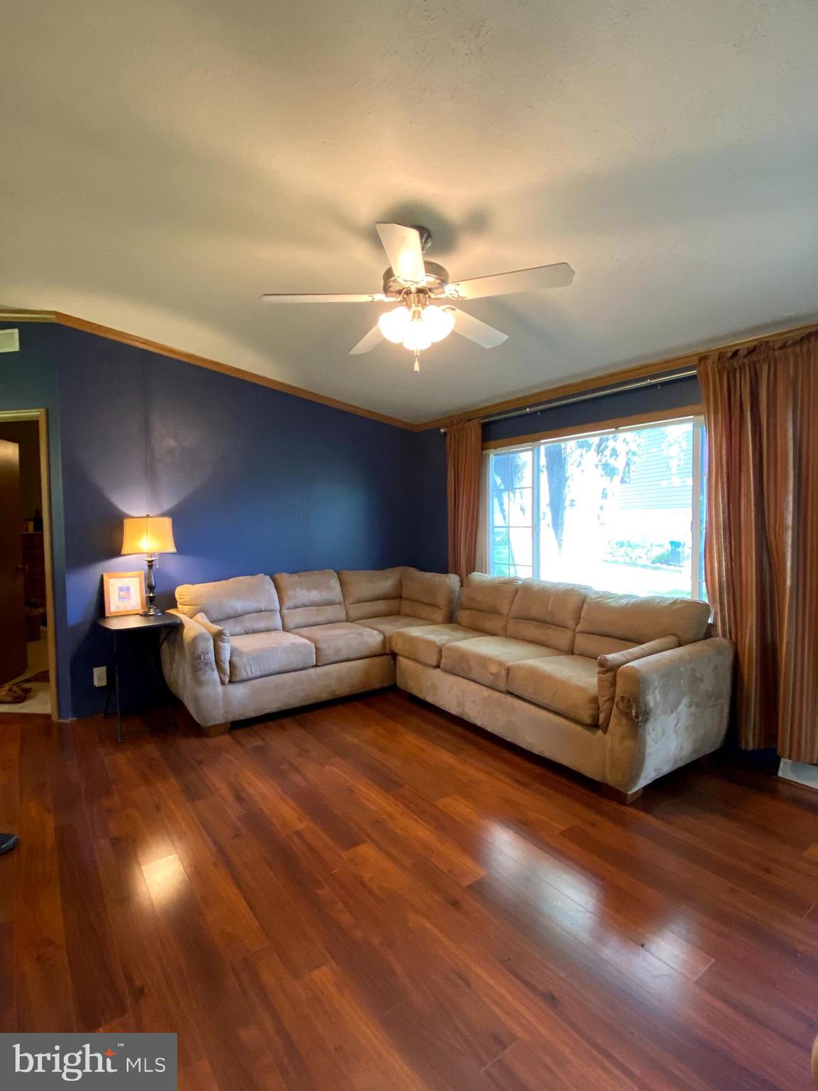 OXFORD VIL TR PK - Residential