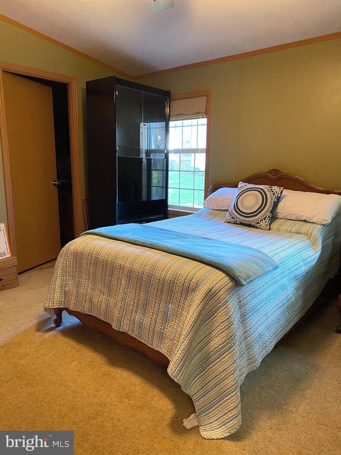 OXFORD VIL TR PK - Residential
