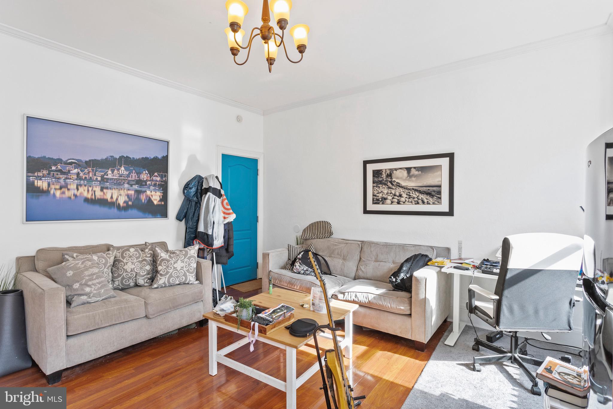 RITTENHOUSE SQUARE - Commercial Sale