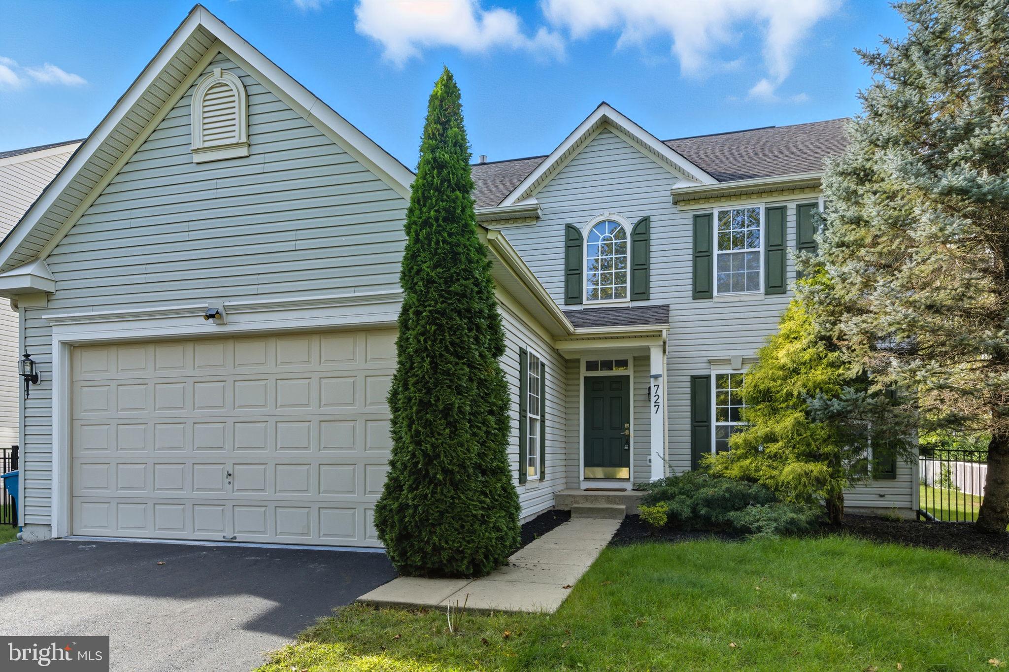 NORTH POINTE - Residential