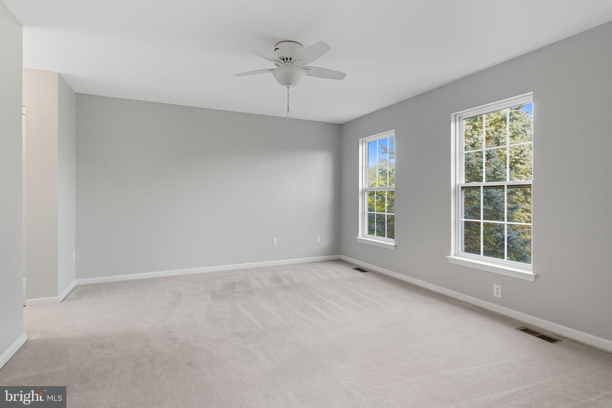 NORTH POINTE - Residential