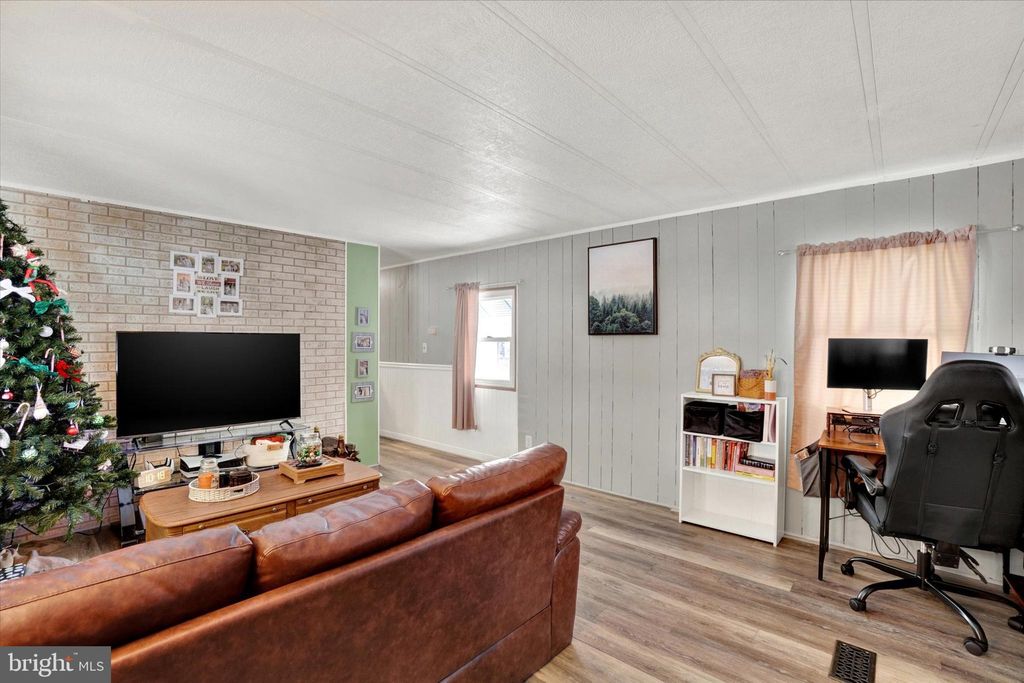 Photo of 805 Lake Circle, MOUNT WOLF, PA 17347 (MLS # PAYK2095278)