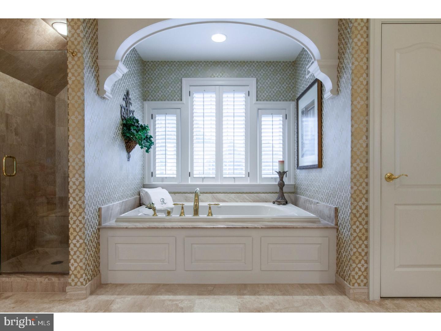 APPLEBROOK - Residential