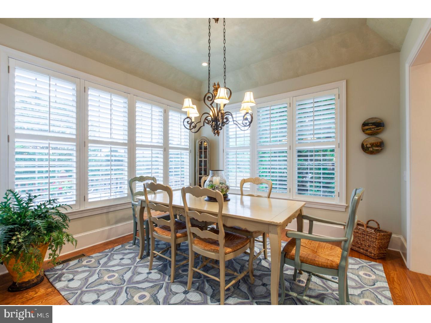 APPLEBROOK - Residential