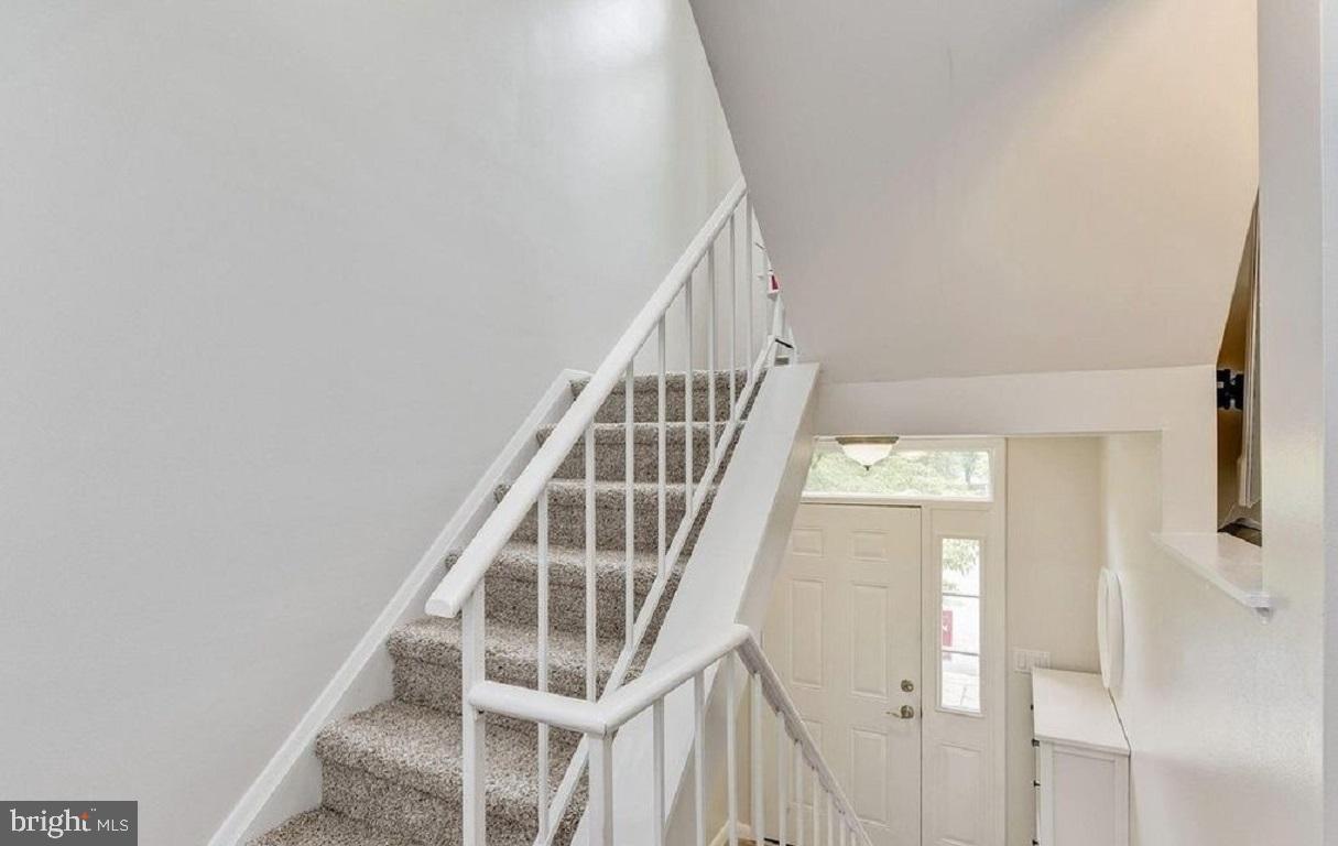 WOODLAND PARK - Residential Lease