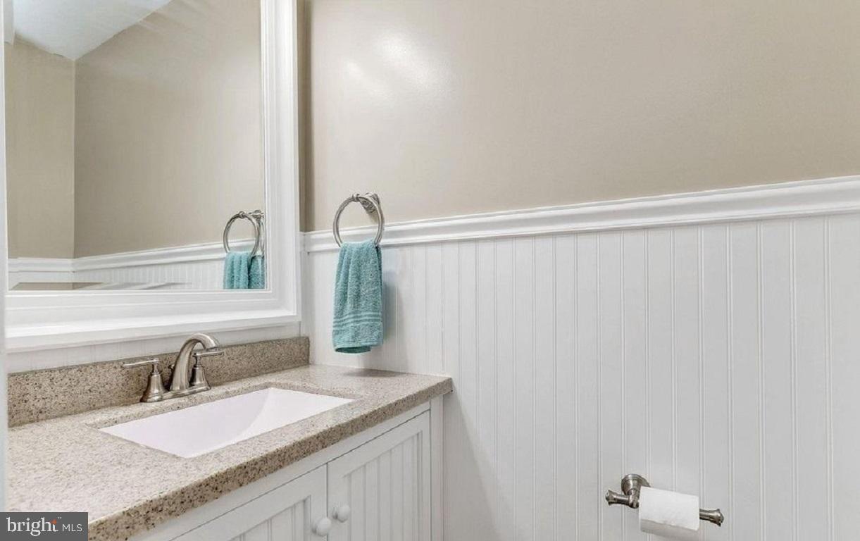 WOODLAND PARK - Residential Lease