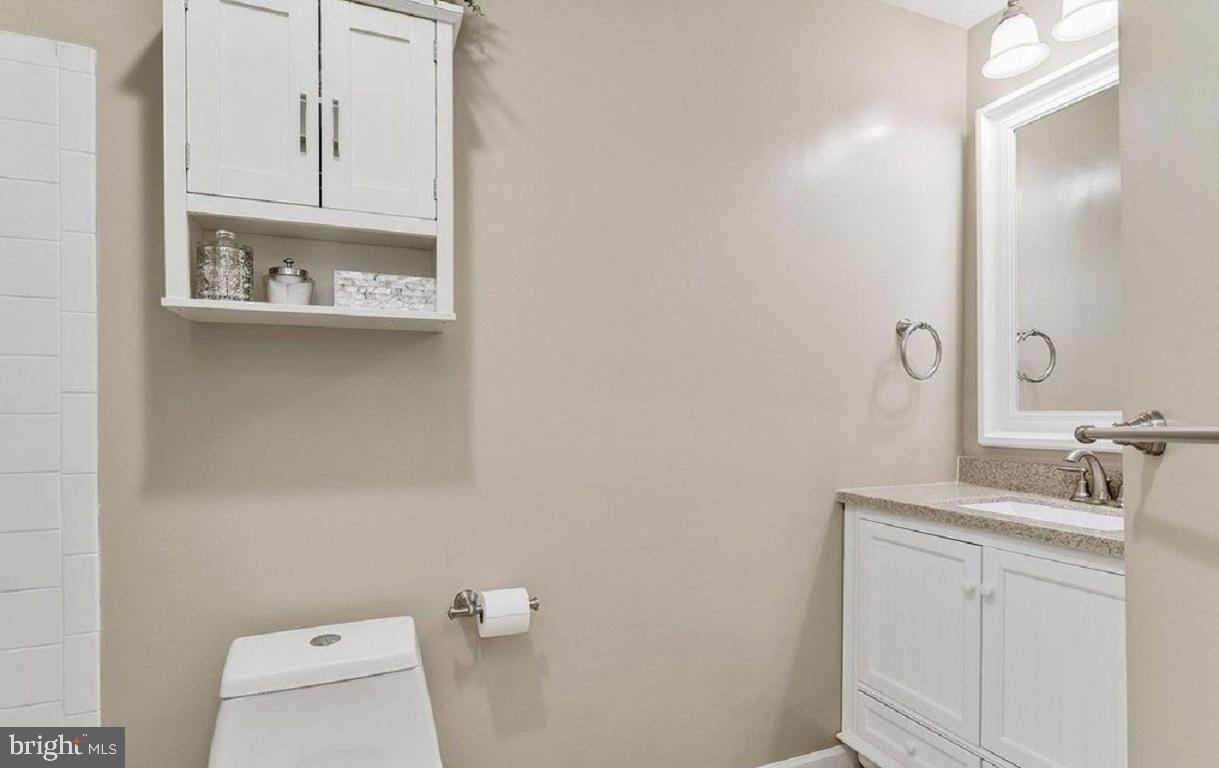 WOODLAND PARK - Residential Lease