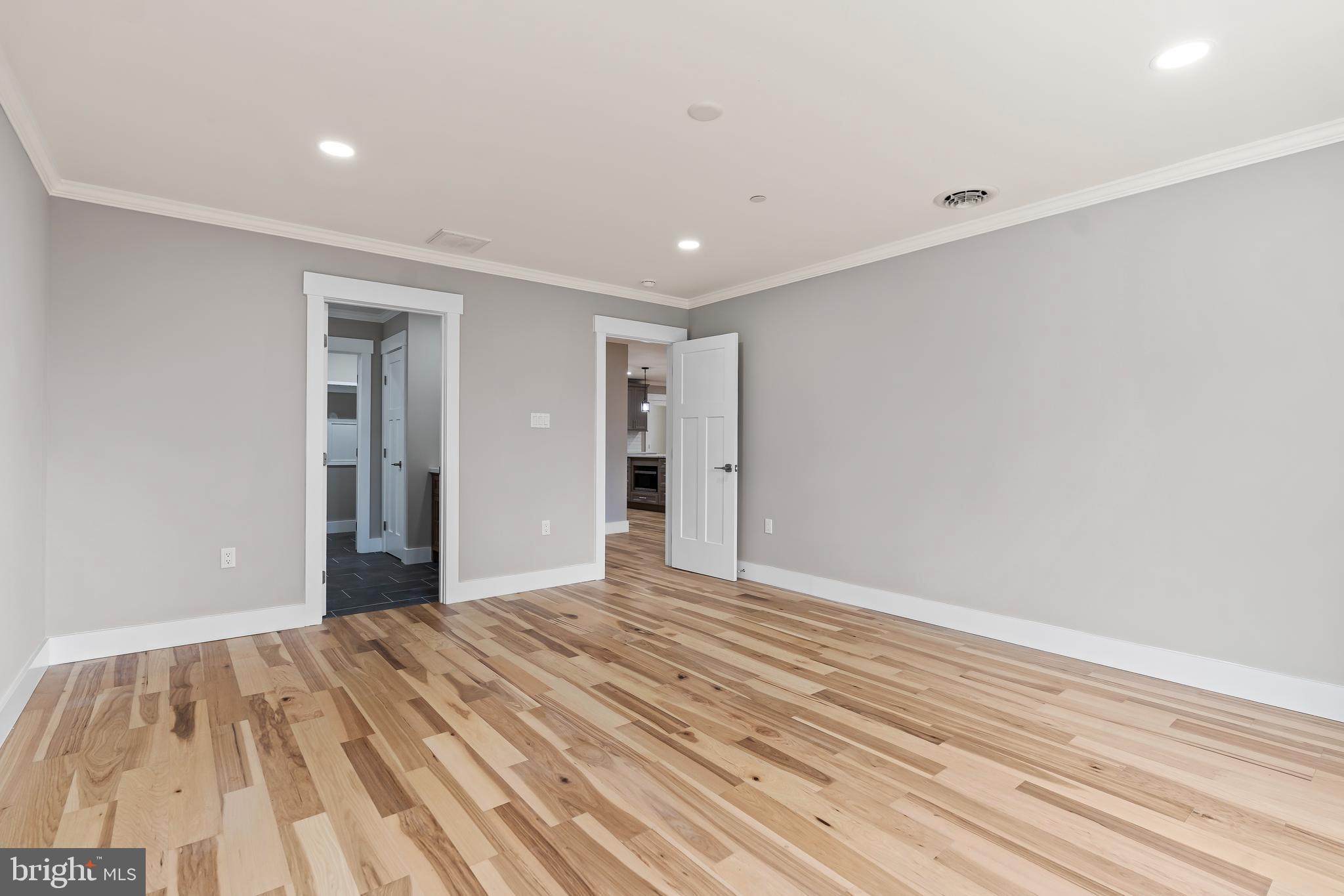 ST JAMES VILLAGE - Residential