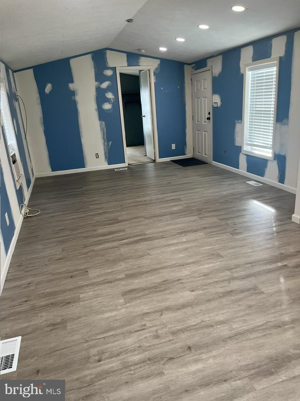 PHOENIX COMMUNITIES - Residential