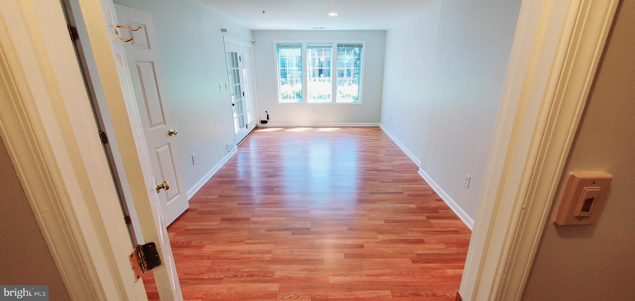 ROSE HILL FALLS - Residential