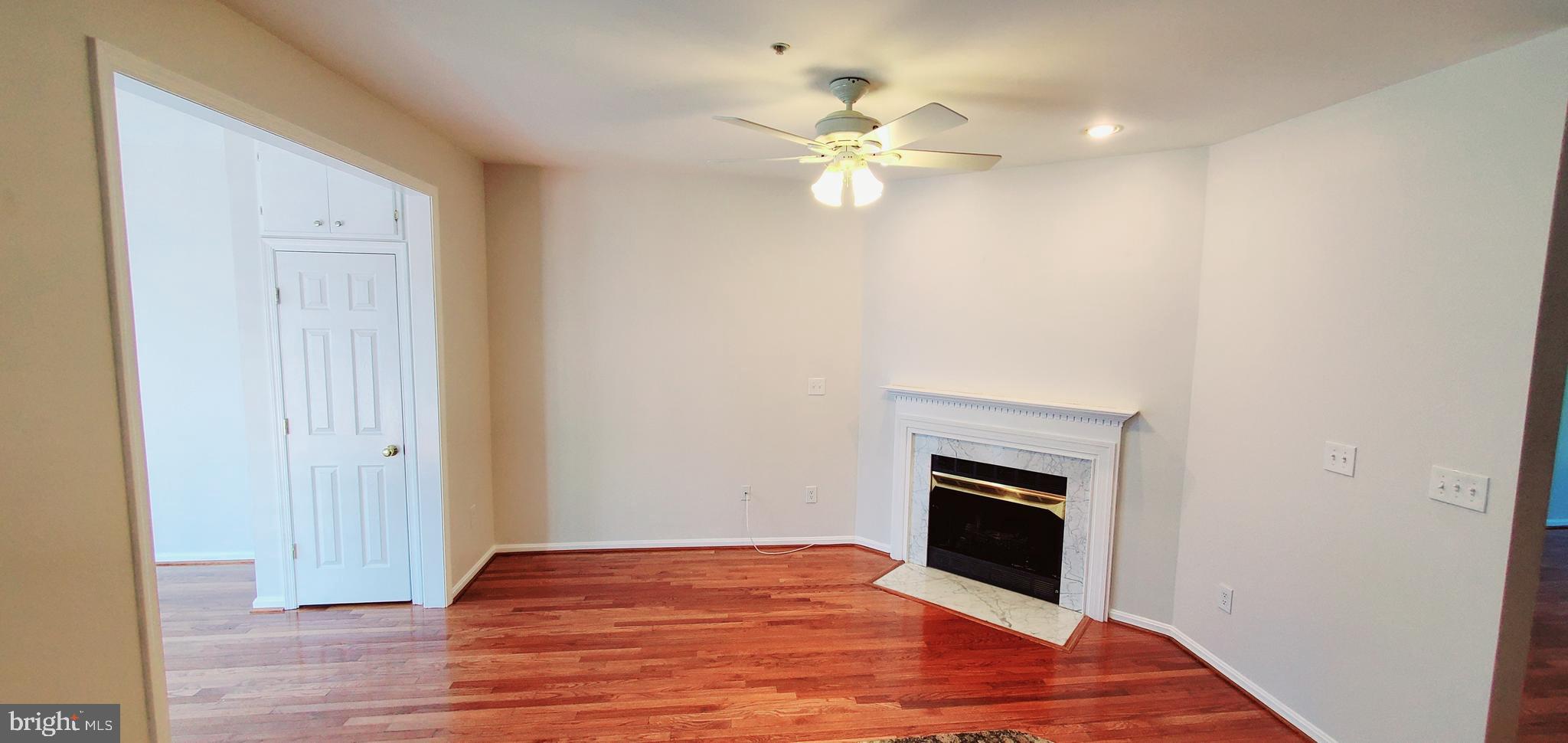 ROSE HILL FALLS - Residential