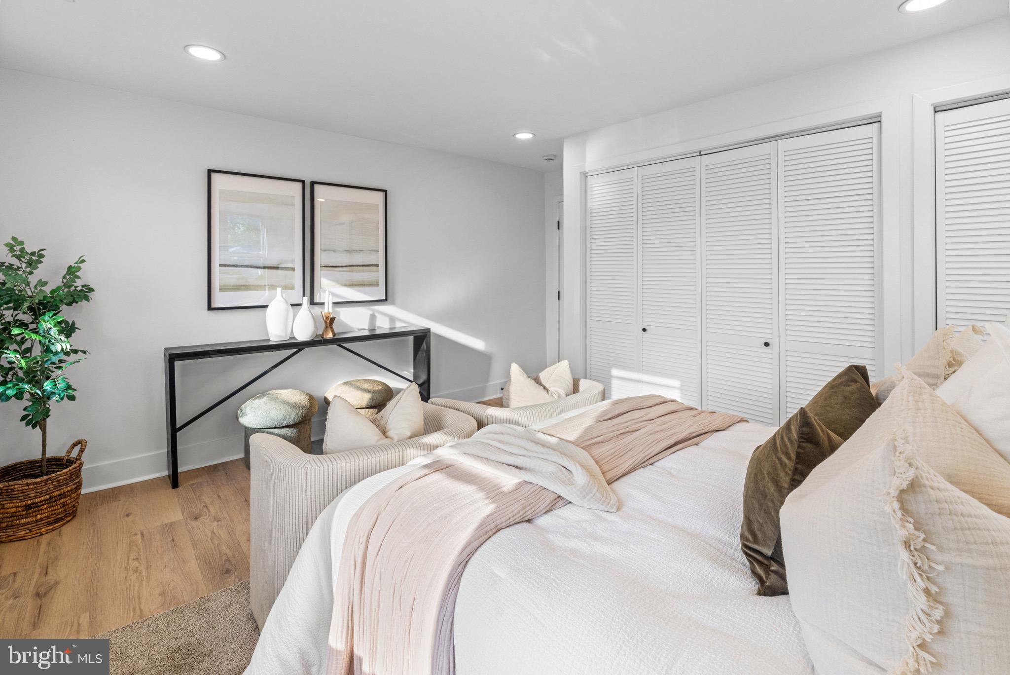 EASTPORT - Residential