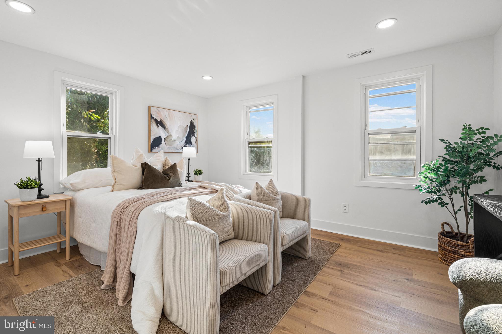 EASTPORT - Residential