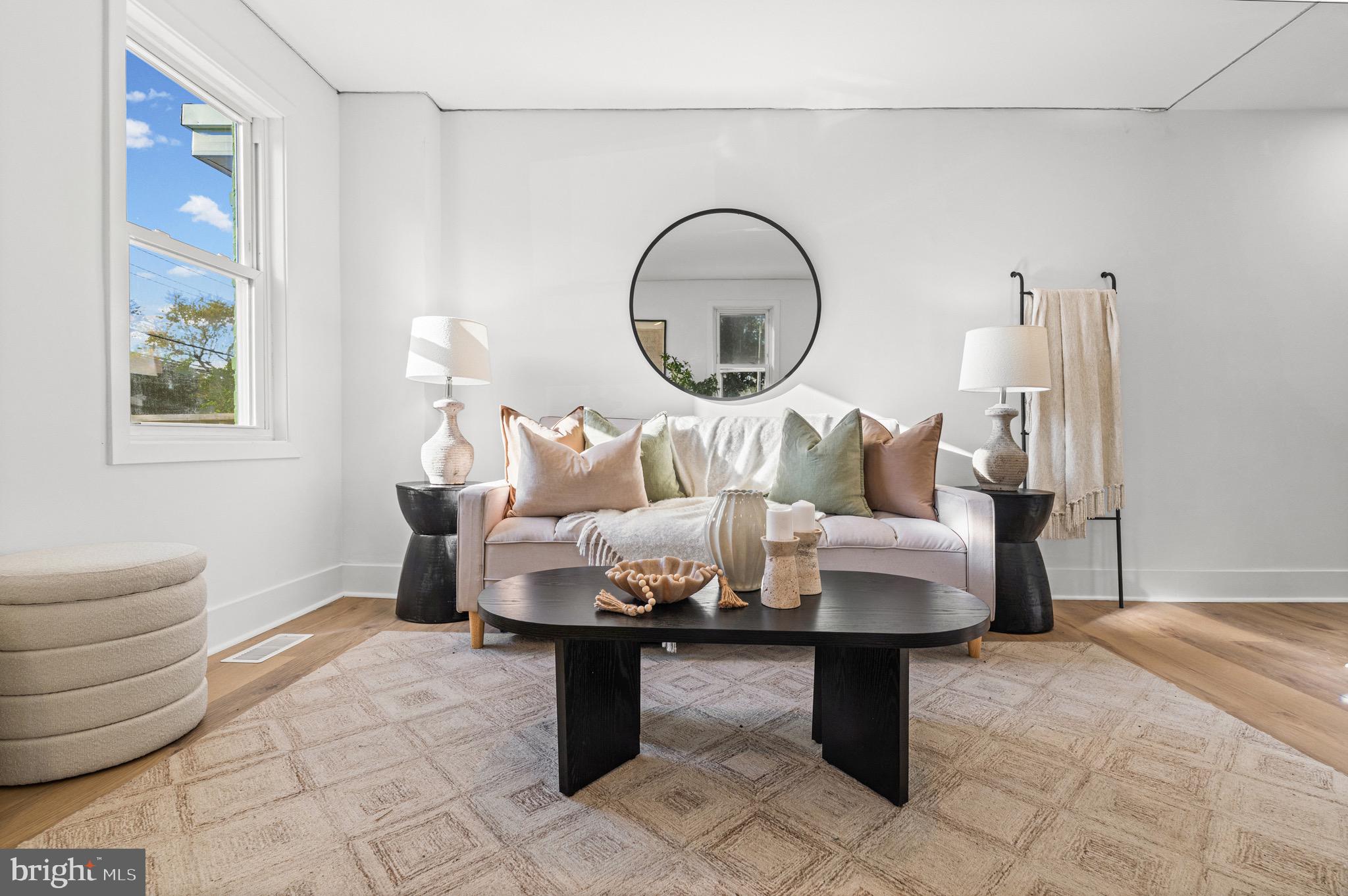 EASTPORT - Residential