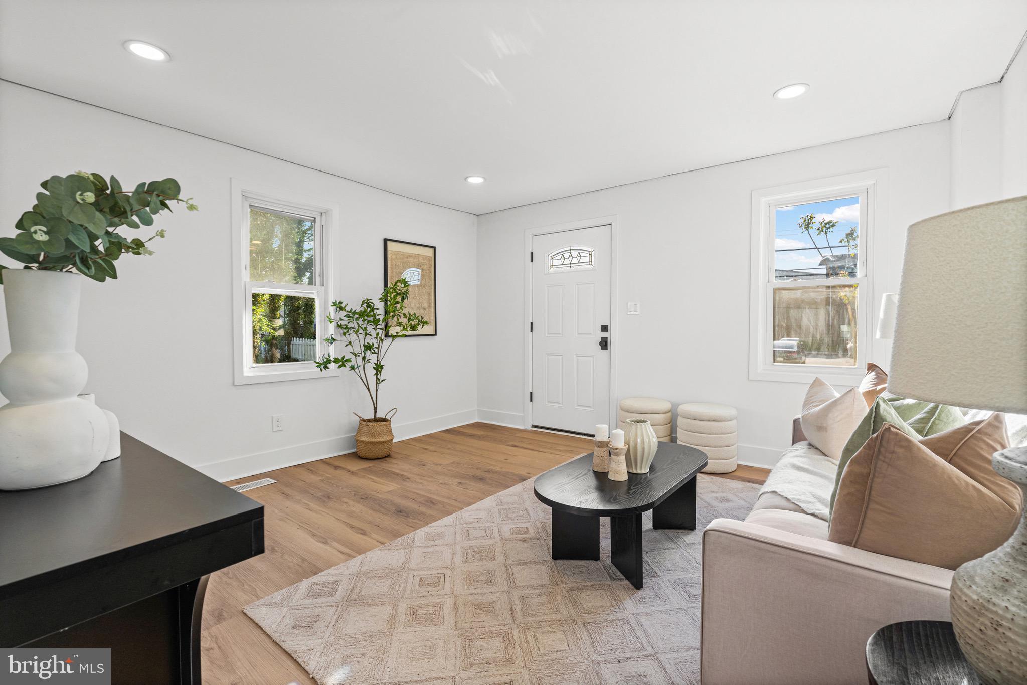 EASTPORT - Residential