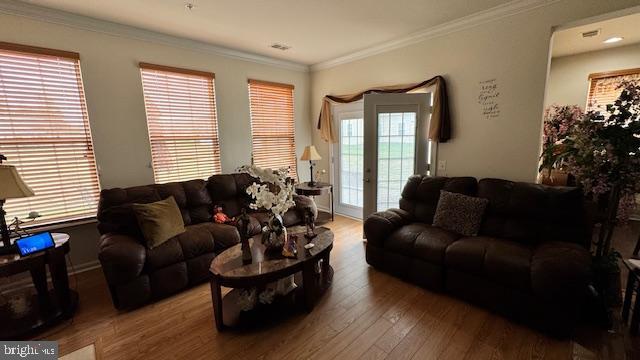 COLONIAL CHARLES - Residential