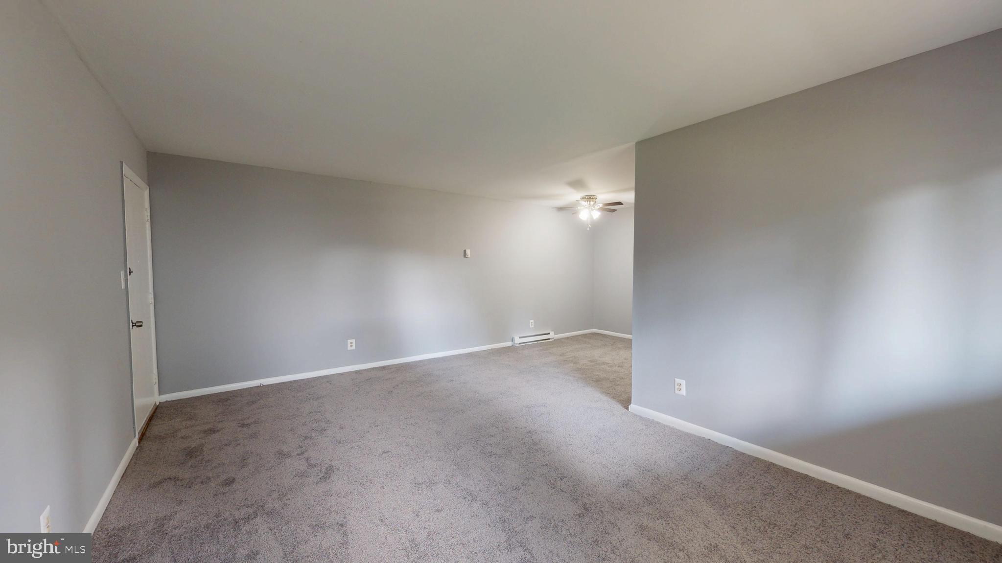 3905 PARKVIEW AVENUE 24